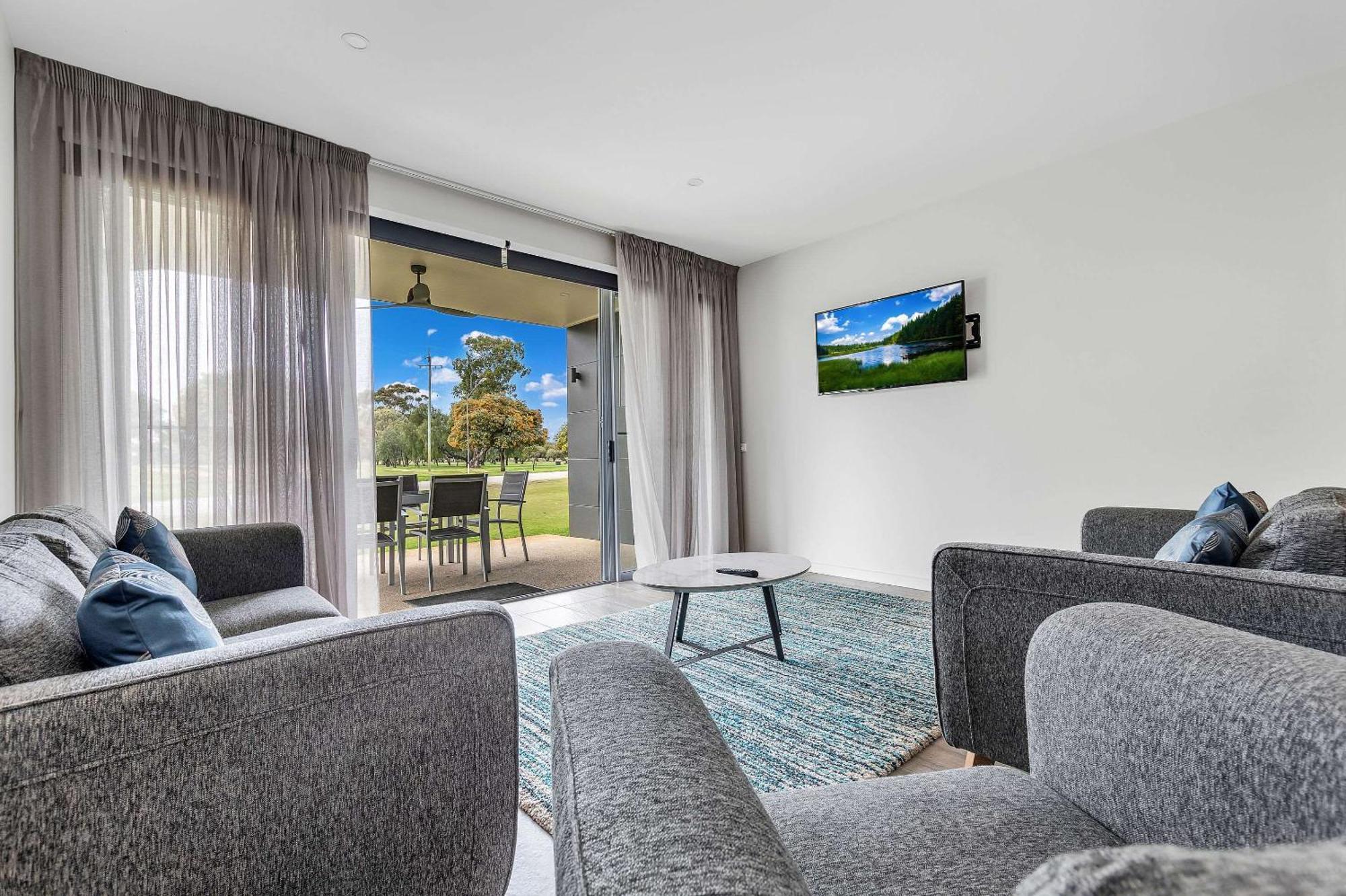 Comfort Suites Clubarham Golf Resort Extérieur photo