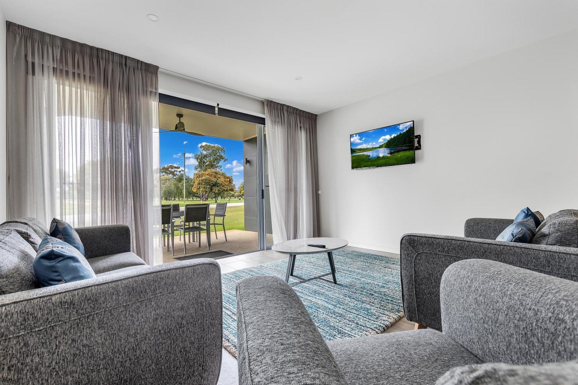 Comfort Suites Clubarham Golf Resort Extérieur photo